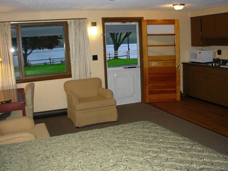 Red Carpet Inn On The Lake - Oneonta Camera foto