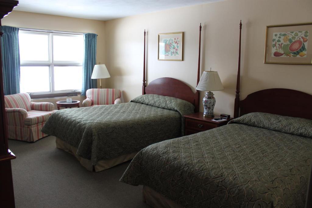 Red Carpet Inn On The Lake - Oneonta Camera foto